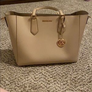 Michael Kors Tote